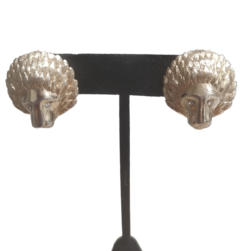 Anne Klein lion head clip earrings